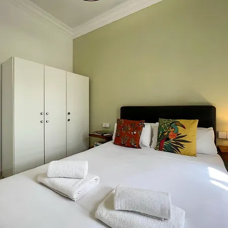 U-nique Comte Urgell Apartamento
