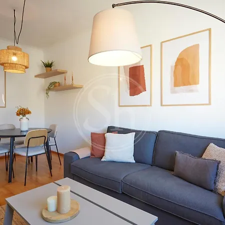 Apartment Huge Sagrada Familia *