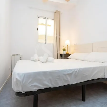 En El Barrio De Gracia Apartment *