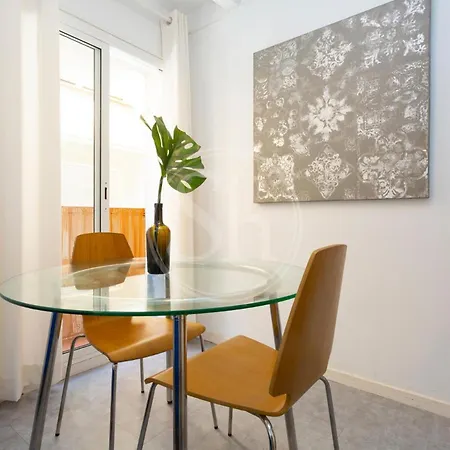 Apartment En El Barrio De Gracia