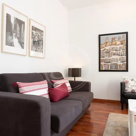 Apartament Zona Sagrada Familia Ii Barcelona