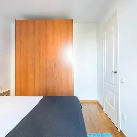 Relax In A Chic In Sants Apartment