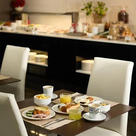 1881 Gran Rosellon 호텔 4*