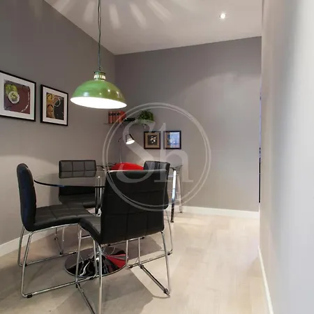 Apartment Acogedor Junto A Sagrada Familia