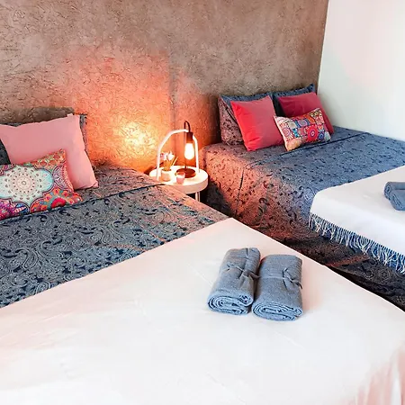 Hostal By Urquinaona Private *