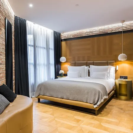 Monument 5* Barcelona