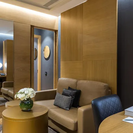 Hotel Monument 5*