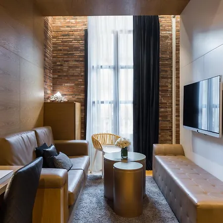 Hotel Monument 5*