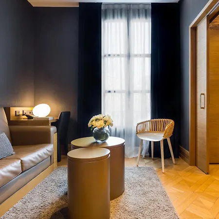 Hotel Monument 5*