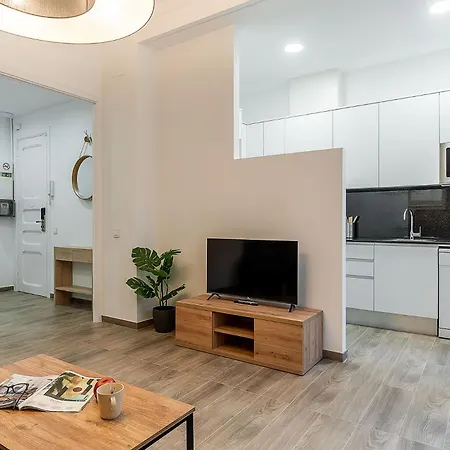 Ab Comte D'urgell - 4190 Apartamento