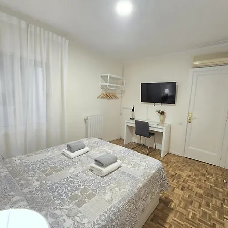 Villaroel Bed and breakfast Barcelona
