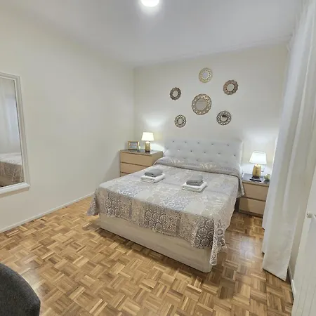 Bed and breakfast Villaroel Barcelona