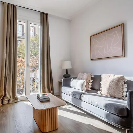 Sagrada Familia 1br W Roof Access Bcn-66 Apartment
