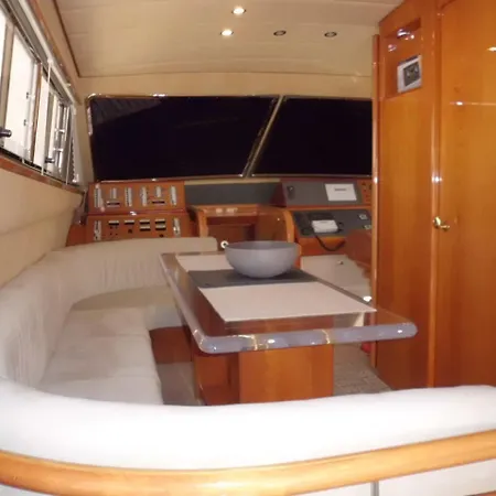 Luxury Boat Barcelona *