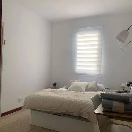 Privada En Piso Compartido Lepanto Barcelona