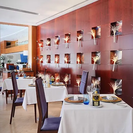 Eurostars Grand Marina Gl Отель