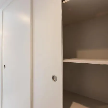 Apartment For Rent In Plaza De La Gardunya Barcelona