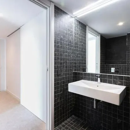 Apartment For Rent In Plaza De La Gardunya Barcelona