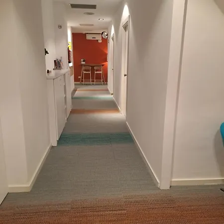 招待所 巴塞罗那中心酒店 2*
