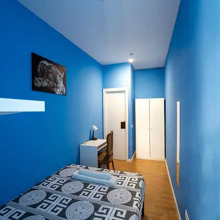 In Charming In Center Eixample Apartment