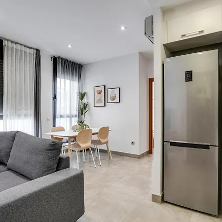 Urban Flats Vallirana Appartement *