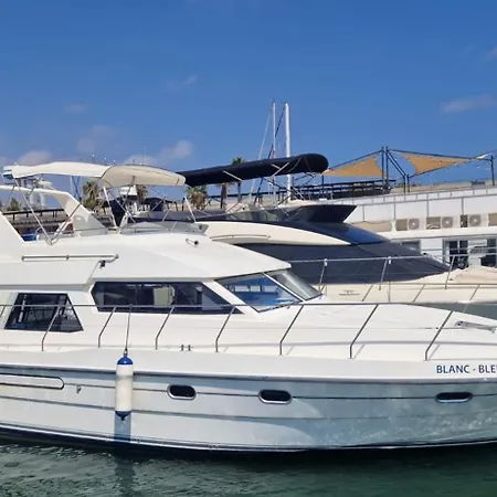 Botel Yate En Port Forum