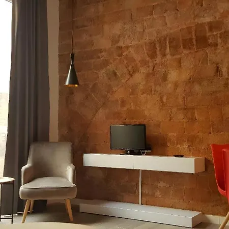 Sant Antoni 4 - Downtown Barcelona. Modern Apartment