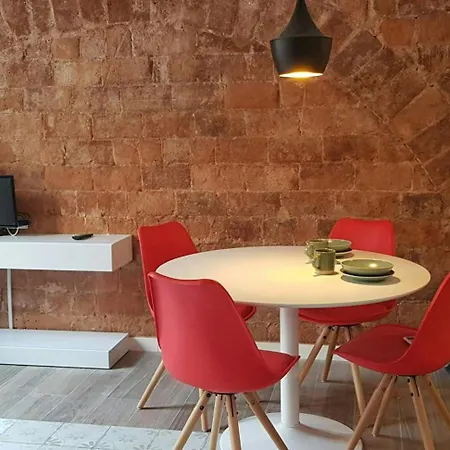 Apartment Sant Antoni 4 - Downtown Barcelona. Modern Barcelona