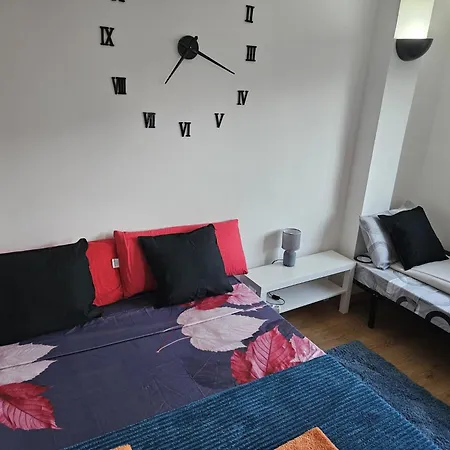 Sagrera Nino House Ξενοδοχείο με κάψουλες Βαρκελώνη