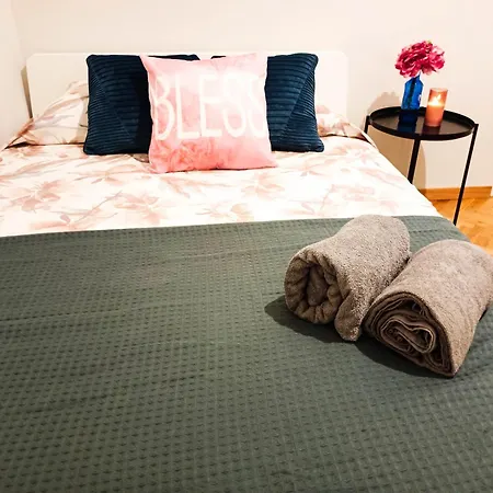 Hostal - Pau Claris