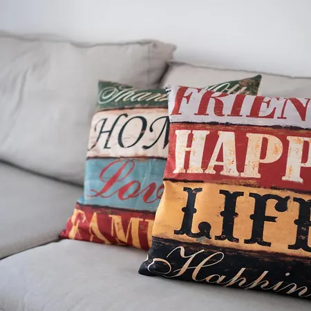 - Eixample Hostel Barcelona