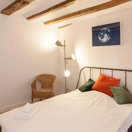 Soho & Ramblas Apartment *