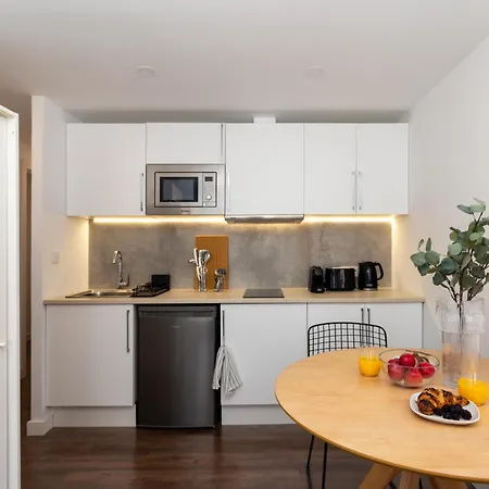Soho & Ramblas Apartment Barcelona