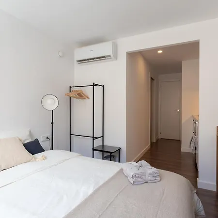 Soho & Ramblas Apartment Barcelona