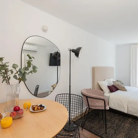 Soho & Ramblas Apartment Barcelona