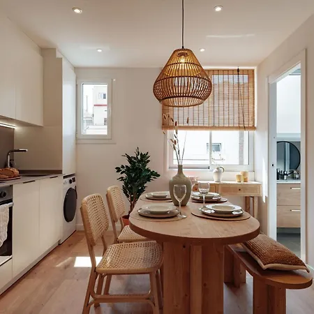 Casa Faro - 2 Bedroom In Gracia 럭셔리텐트