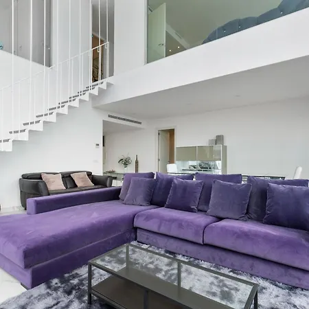 Apartment Penthouse With The Views! *