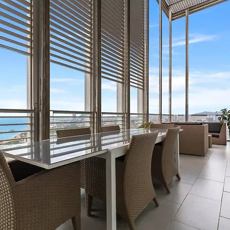 Apartment Penthouse With The Views!