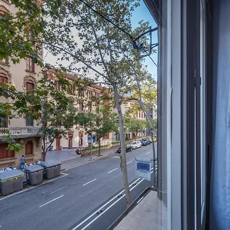 아파트 Bebarceloner Eixample - 4 Bedrooms 바르셀로나