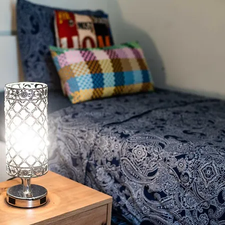 Hostel Crisqueen Flat Barcelona