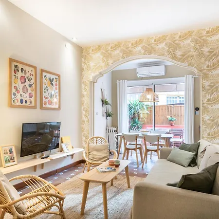 Spacious & Sunny With Terrace In The Center * Barselona