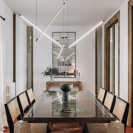 Zuheros - 2 Bedrooms In Eixample Dreta * Barcelona