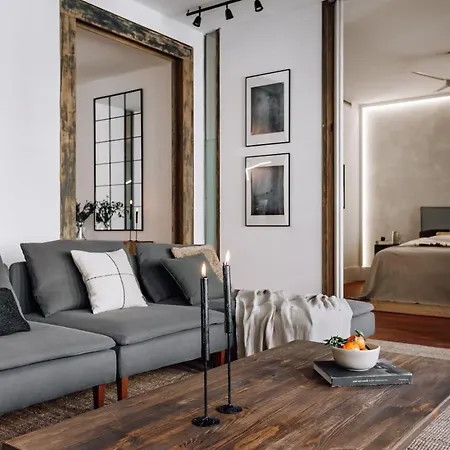 Zuheros - 2 Bedrooms In Eixample Dreta *