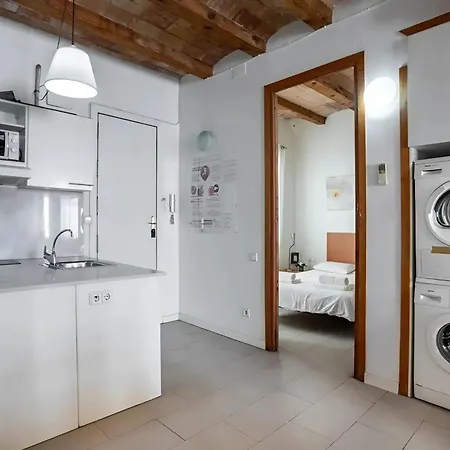 Mooeve Sant Antoni Apartment Barcelona