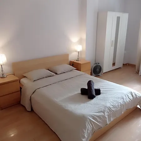 Sunny Central Double Bed Metro L5 - L1 *