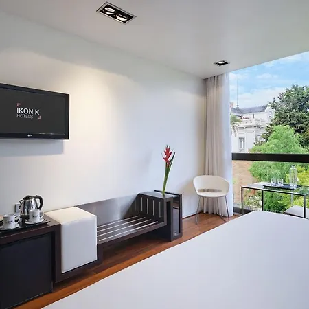 Ikonik Angli Hotel 4*