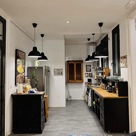Casa Consell Gran Via, بيت ضيافة