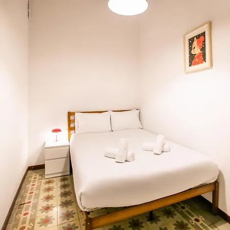 Por1100 - In The Heart Of Gracia Apartment