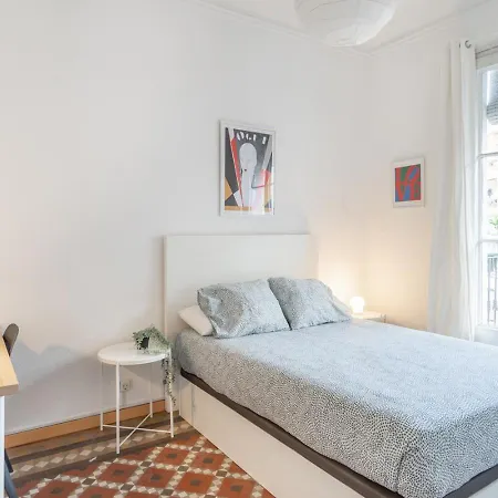 Rosello Private Hostel Barcelona