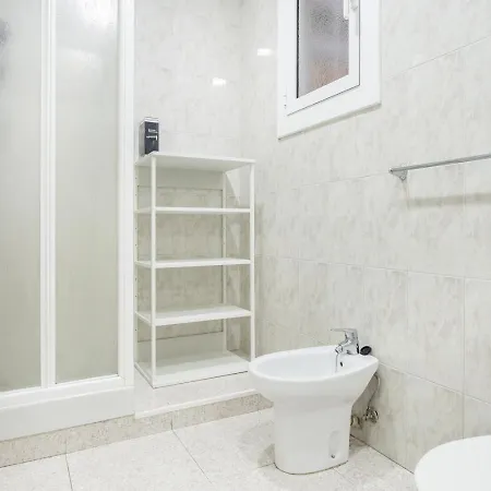 Hostel Rosello Private